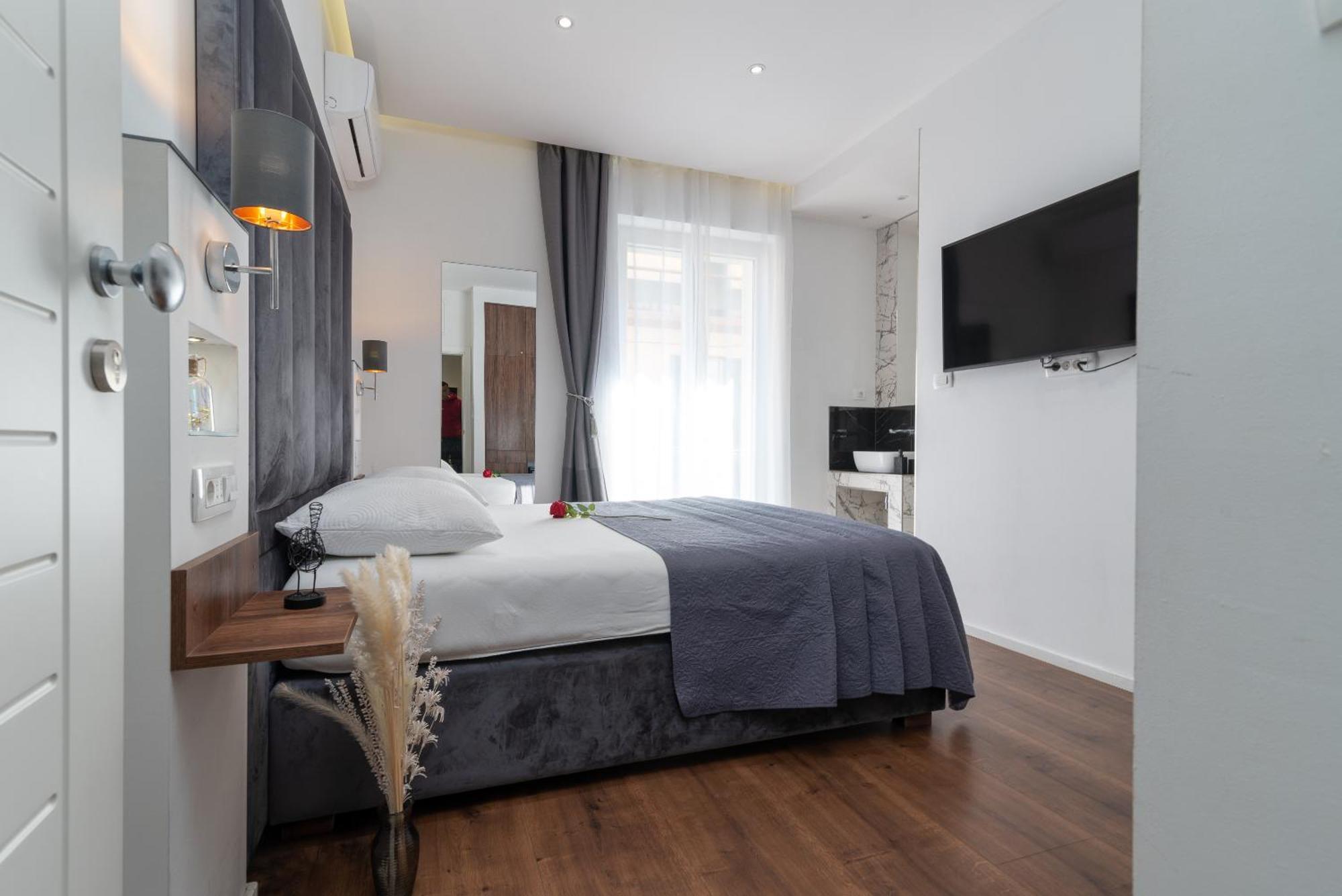 Antares Luxury Rooms 1 Spalato Esterno foto