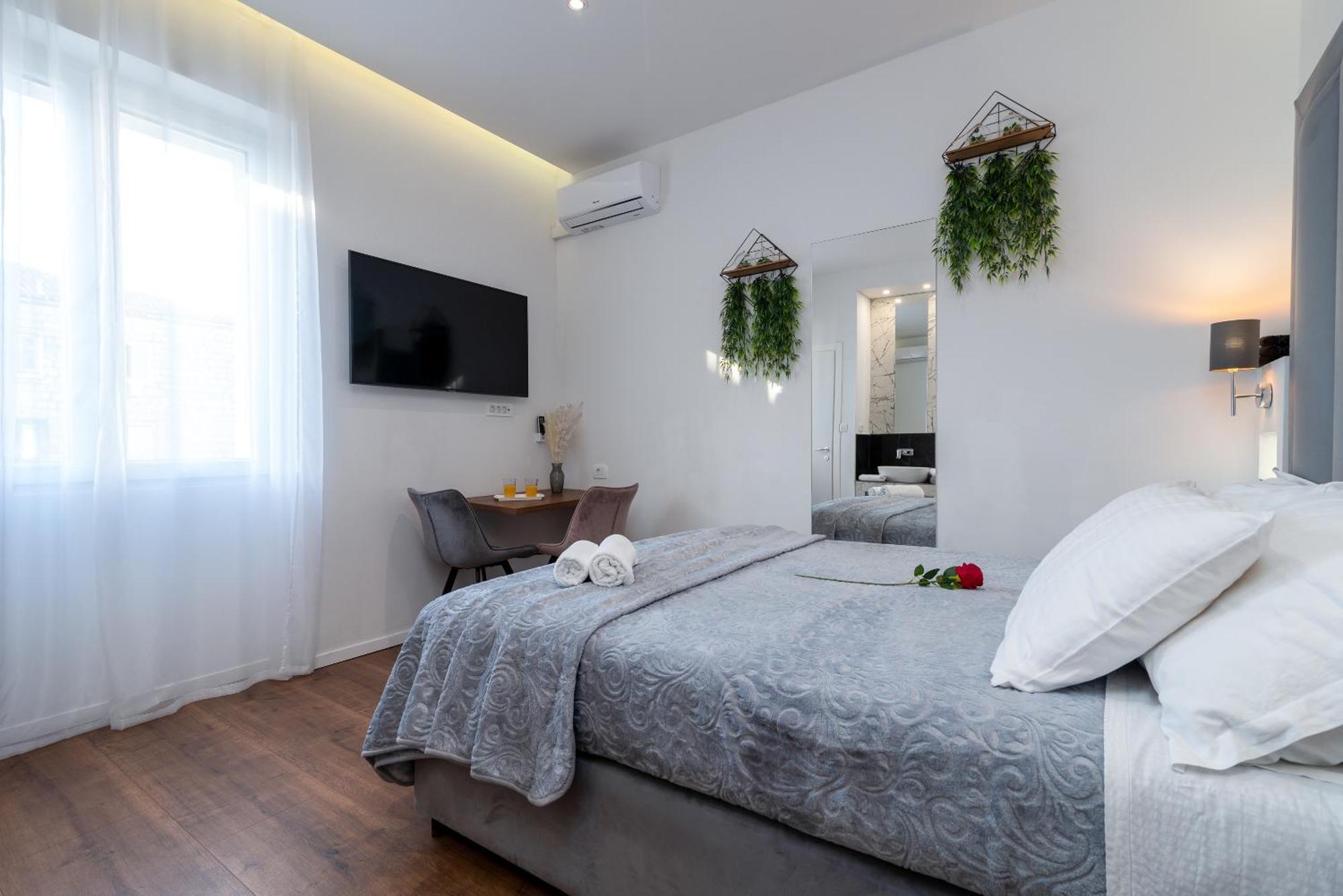 Antares Luxury Rooms 1 Spalato Esterno foto