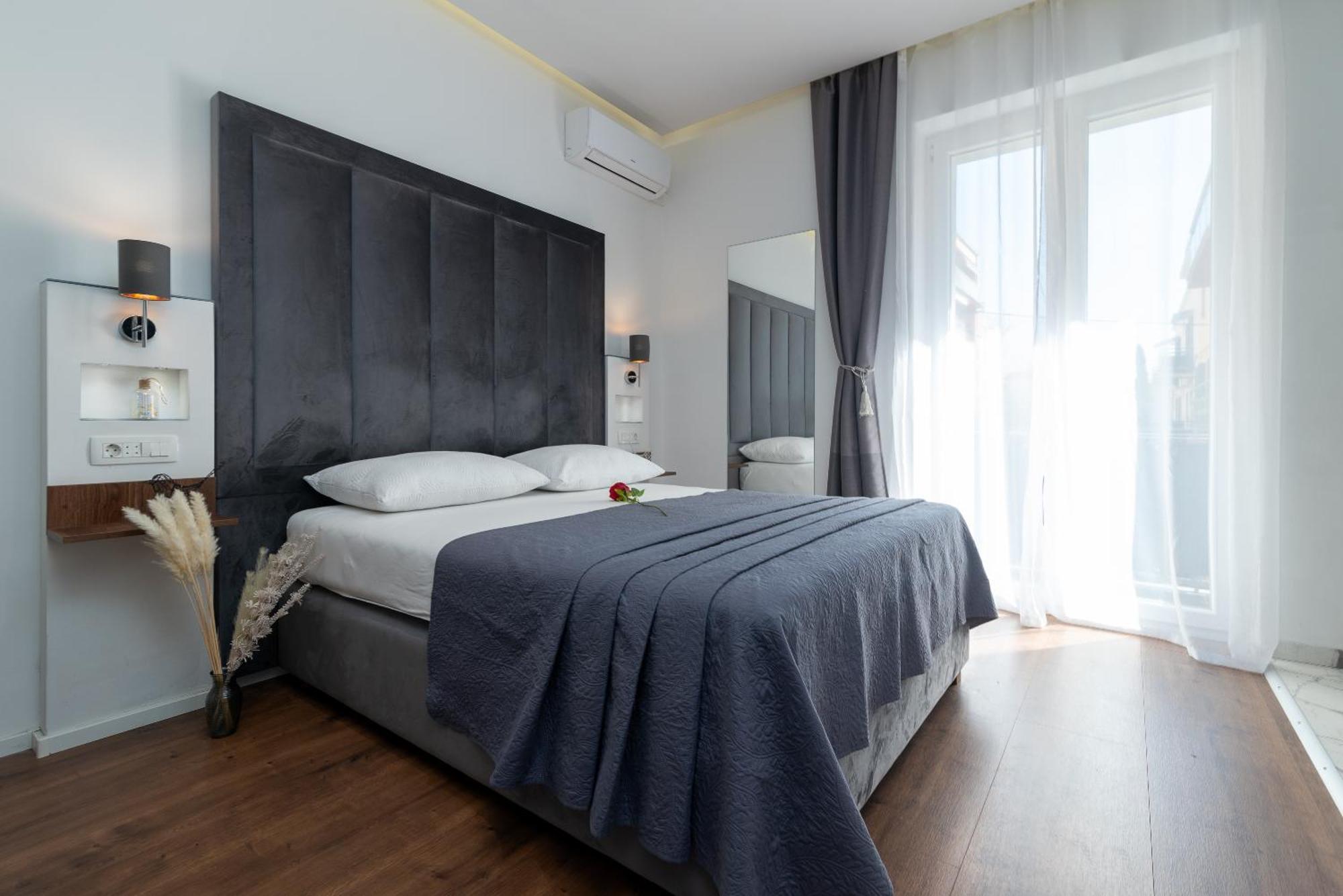 Antares Luxury Rooms 1 Spalato Esterno foto